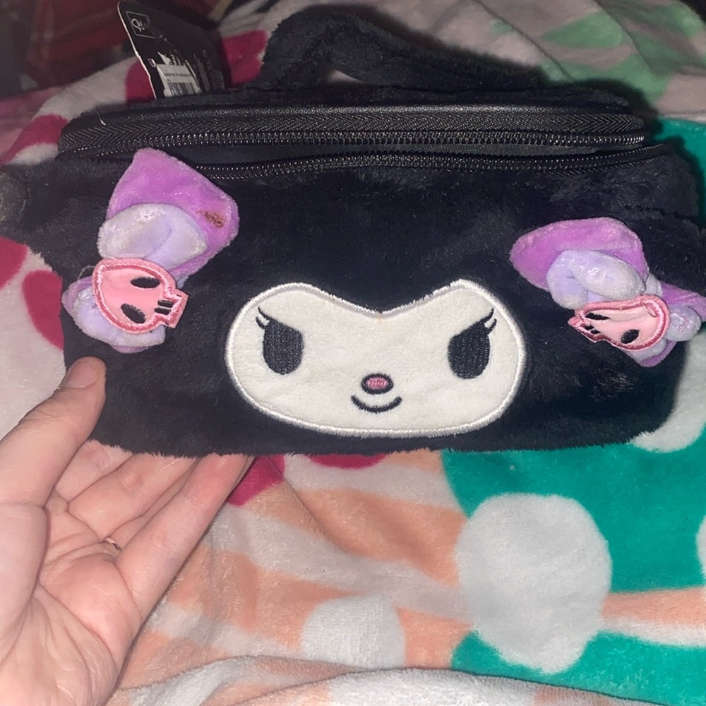 Kuromi make up bag still with tag.